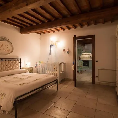 Teresa By Interhome Lägenhet Cortona